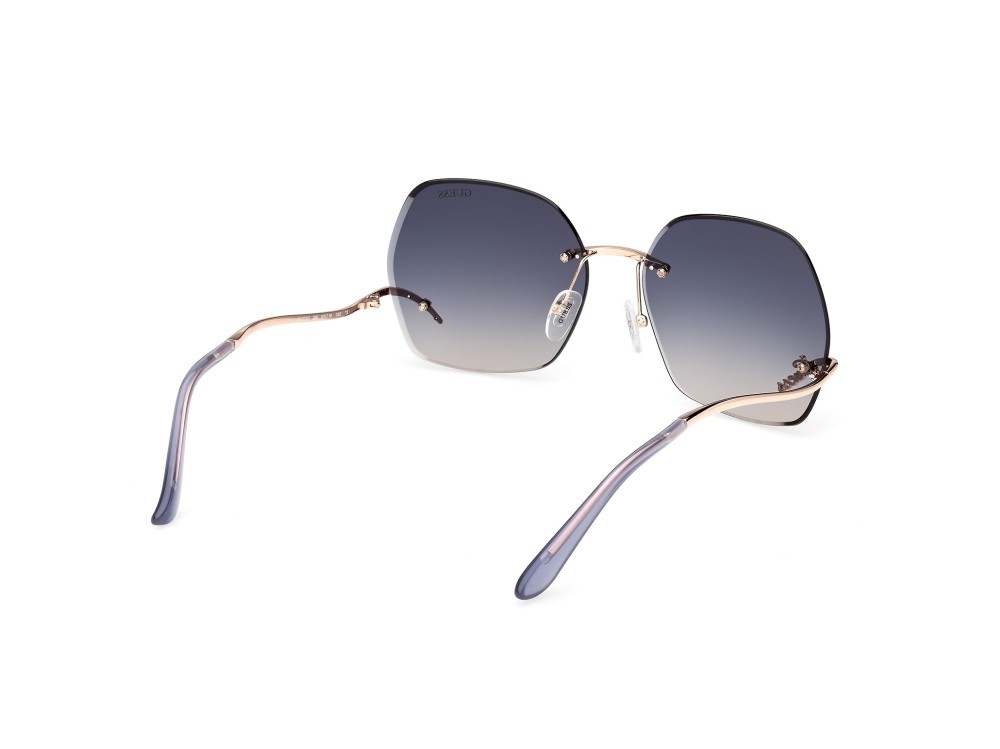 Occhiali da sole Guess GU00268 (28B) colore oro rosé lucido forma farfalla lenti fumo grad.