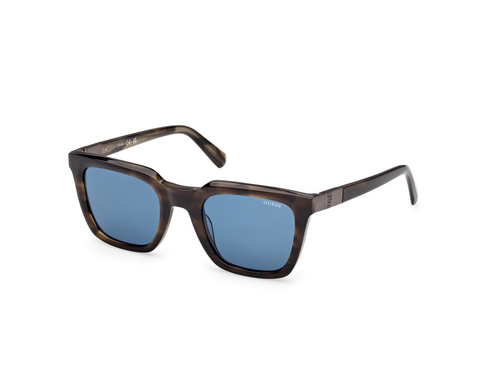 Occhiali da sole Guess GU00279 (98V) colore verde scuro/corno forma quadrato lenti blu