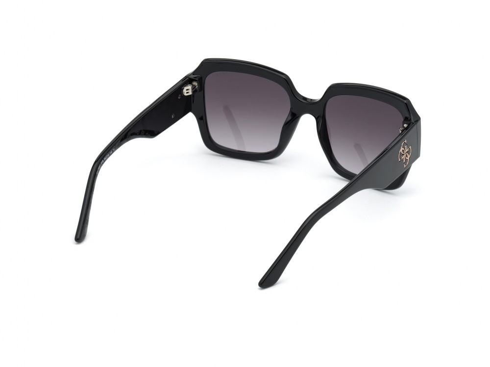Occhiali da sole Guess GU7681 (01B) colore nero lucido forma quadrato lenti fumo grad.
