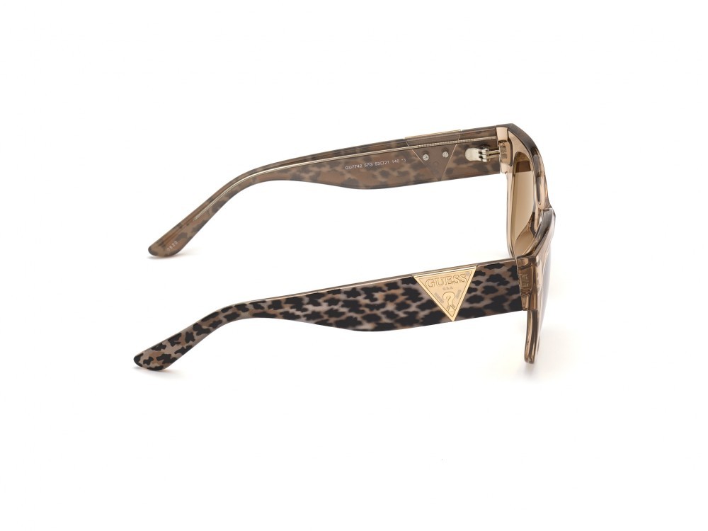Occhiali da sole Guess GU7742 (57G) colore beige lucido forma quadrato lenti marrone specchiato