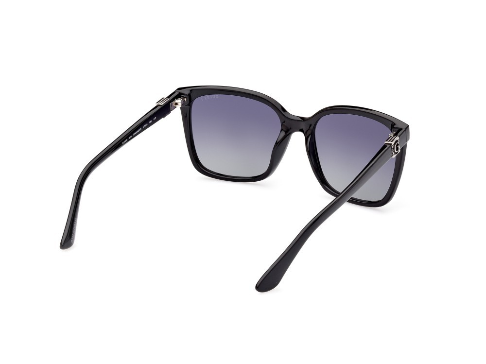 Occhiali da sole Guess GU7865 (01D) colore nero lucido forma quadrato lenti fumo polar.