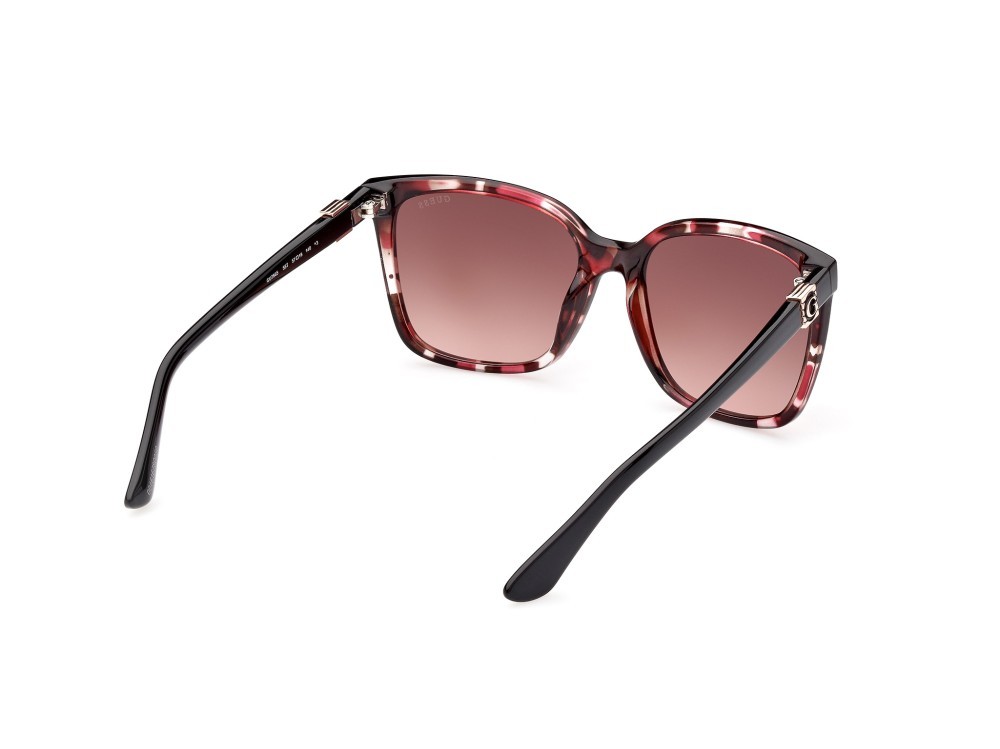 Occhiali da sole Guess GU7865 (55T) colore avana colorata forma quadrato lenti bordeaux grad.