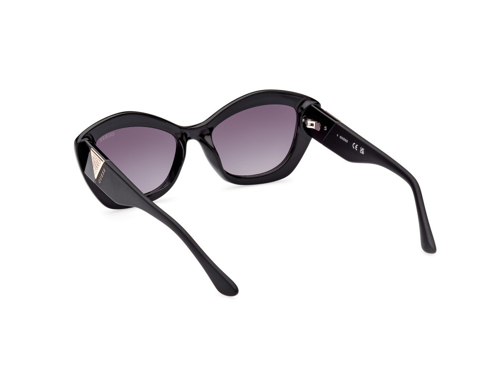 Occhiali da sole Guess GU7868 (01B) colore nero lucido forma cat eye lenti fumo grad.