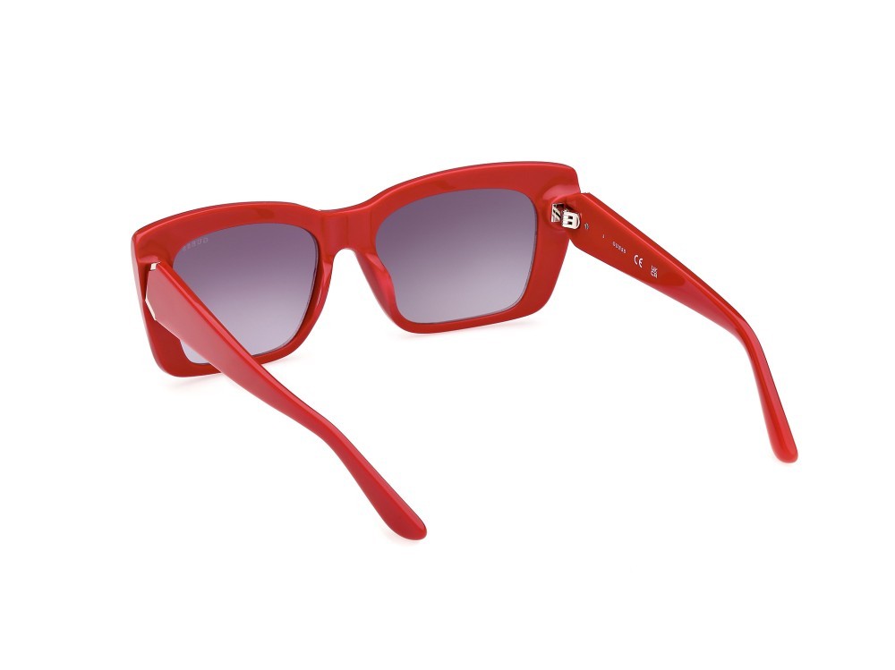 Sonnenbrillen Guess GU7890 (66B) farbe rosso lucido form rechteckig gläser fumo grad.