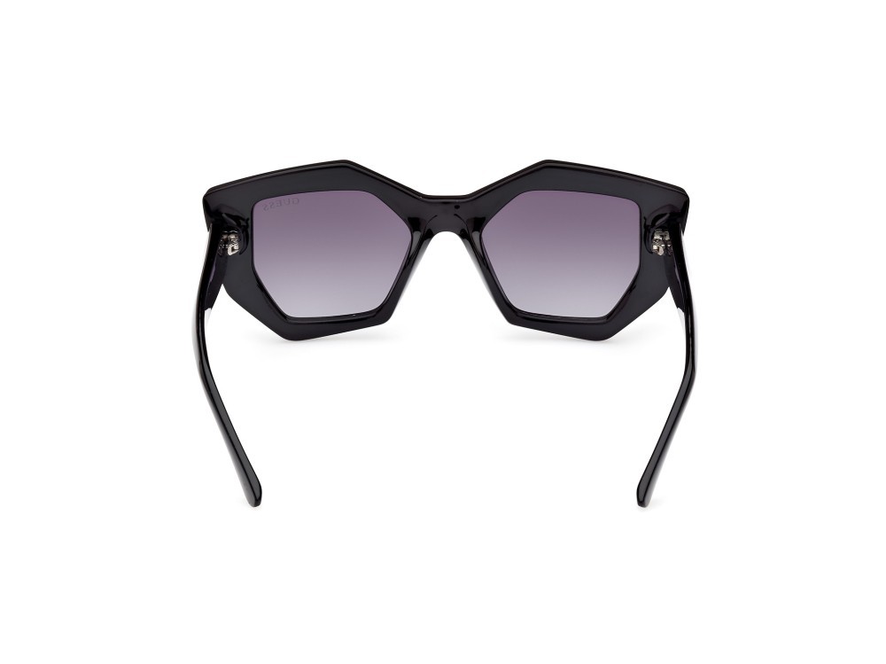 Occhiali da sole Guess GU7897 (01B) colore nero lucido forma geometrico lenti fumo grad.