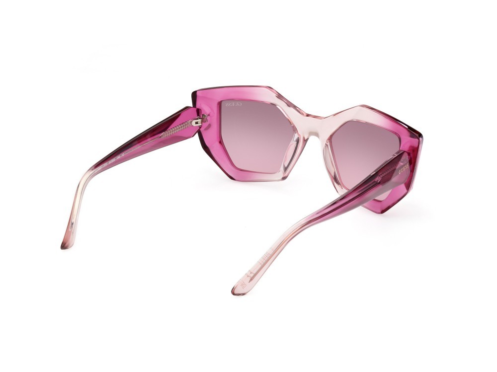 Occhiali da sole Guess GU7897 (77T) colore fuxia  forma geometrico lenti bordeaux grad.