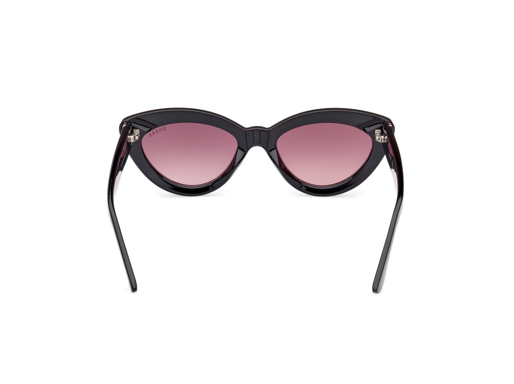 Occhiali da sole Guess GU7905 (01T) colore nero lucido forma cat eye lenti bordeaux grad.