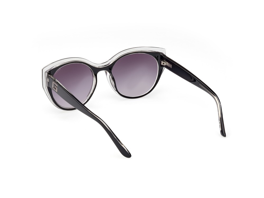 Sonnenbrillen Guess GU7909 (05B) farbe nero - cristallo form rund gläser fumo grad.
