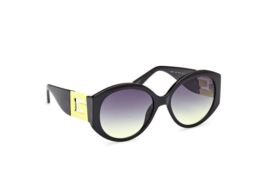 Occhiali da sole Guess GU7917 (41B) colore nero lucido forma rotondo lenti fumo grad.