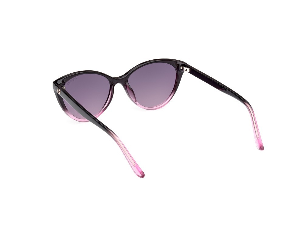 Occhiali da sole Guess GU8291 (05B) colore nero sfumato forma cat eye lenti fumo grad.