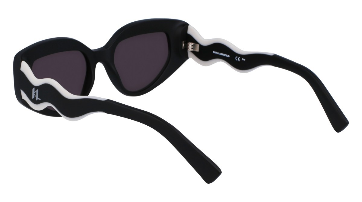 Sonnenbrillen Karl Lagerfeld KL6144S (002) farbe matte black form cat-eye gläser solid smoke