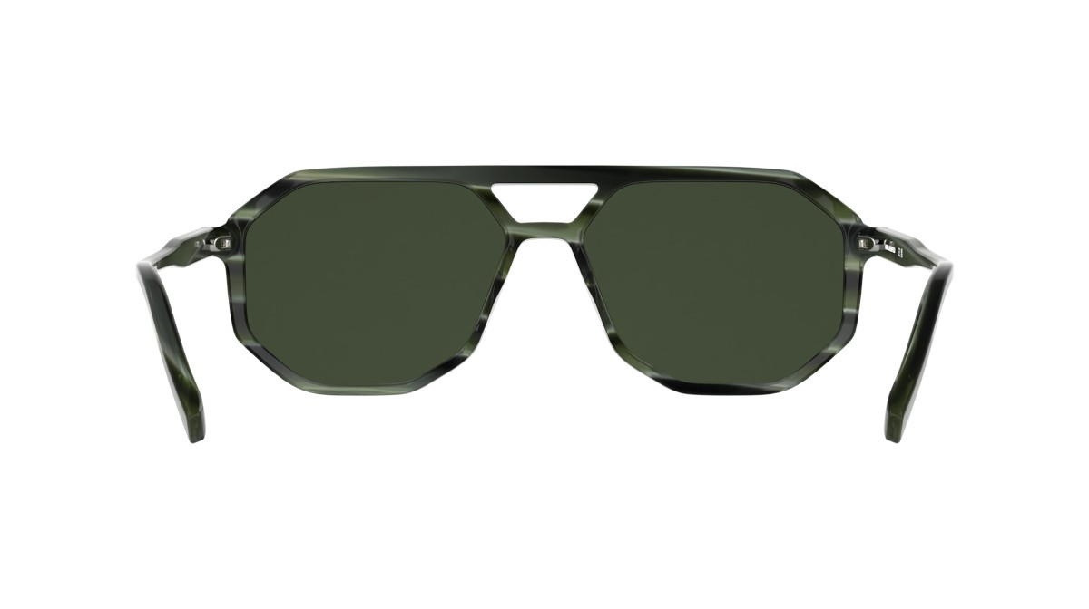 Occhiali da sole Karl Lagerfeld KL6226S (330) colore striped green forma navigator lenti solid green
