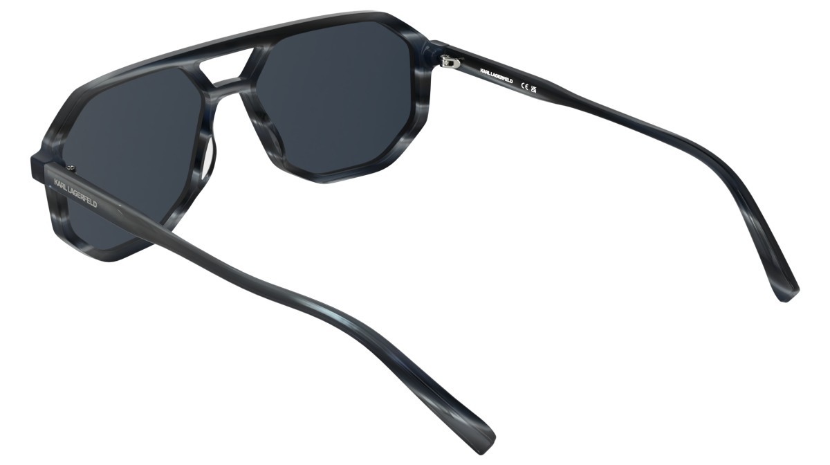 Occhiali da sole Karl Lagerfeld KL6226S (422) colore striped blue forma navigator lenti solid black