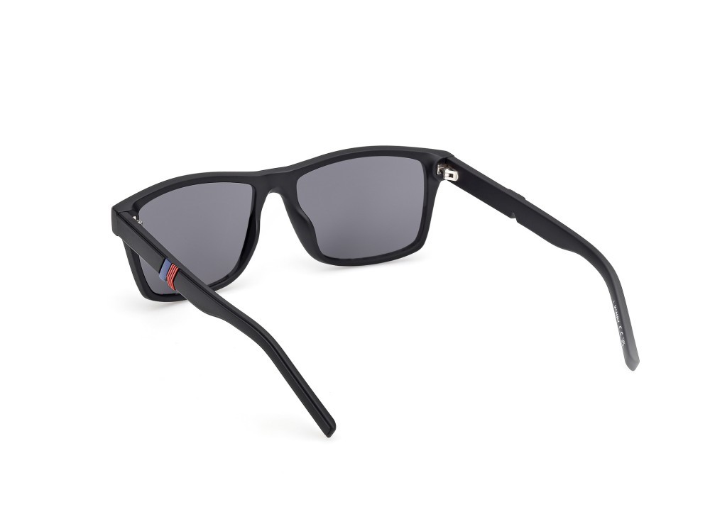 Occhiali da sole K-Way KW0012 (02A) colore nero opaco forma rettangolare lenti fumo