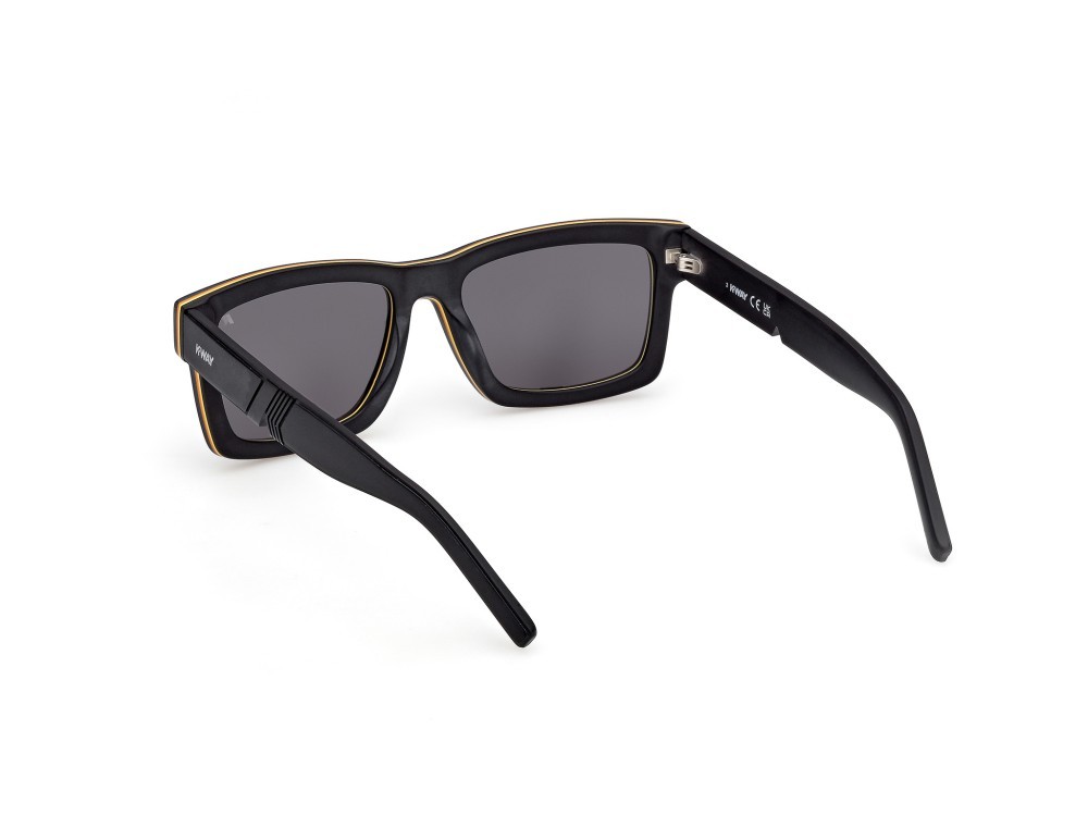 Occhiali da sole K-Way KW0020 (02A) colore nero opaco  forma rettangolare lenti fumo