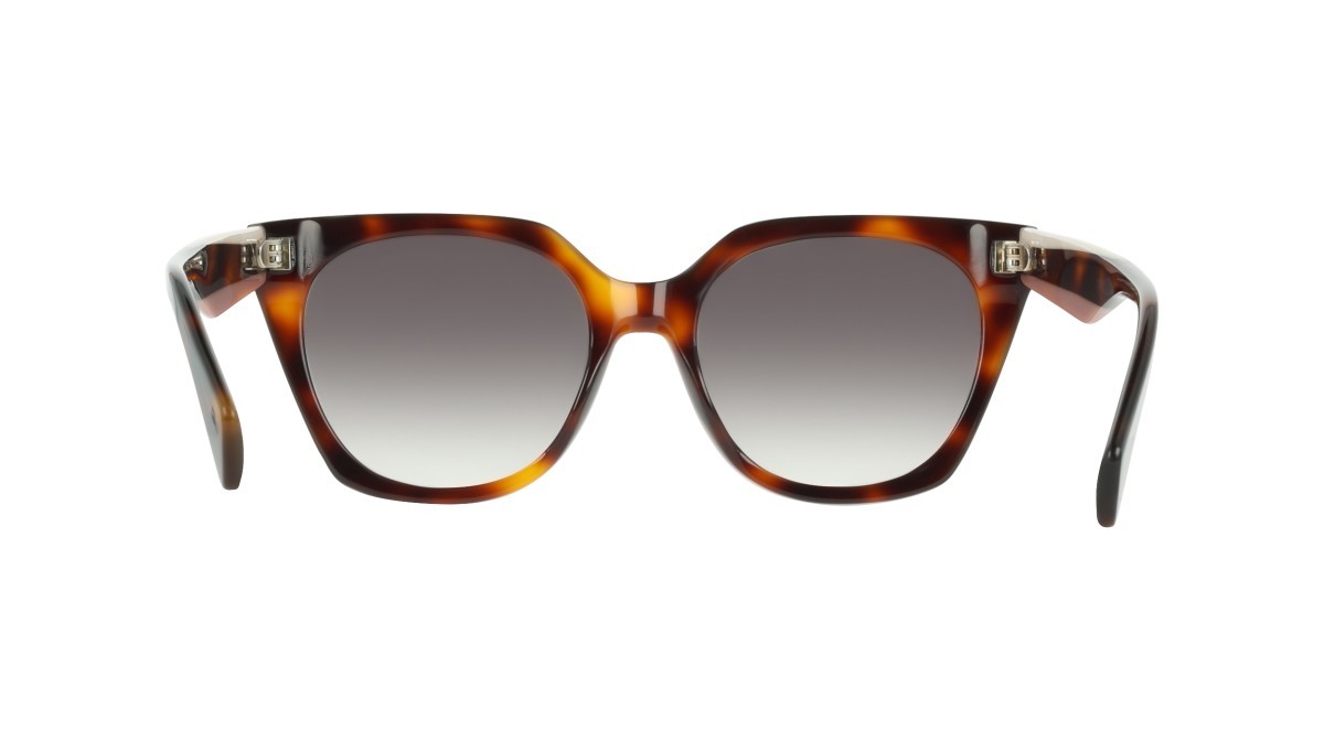 Occhiali da sole Liu Jo LJ813S (240) colore tortoise forma rettangolare lenti gradient green