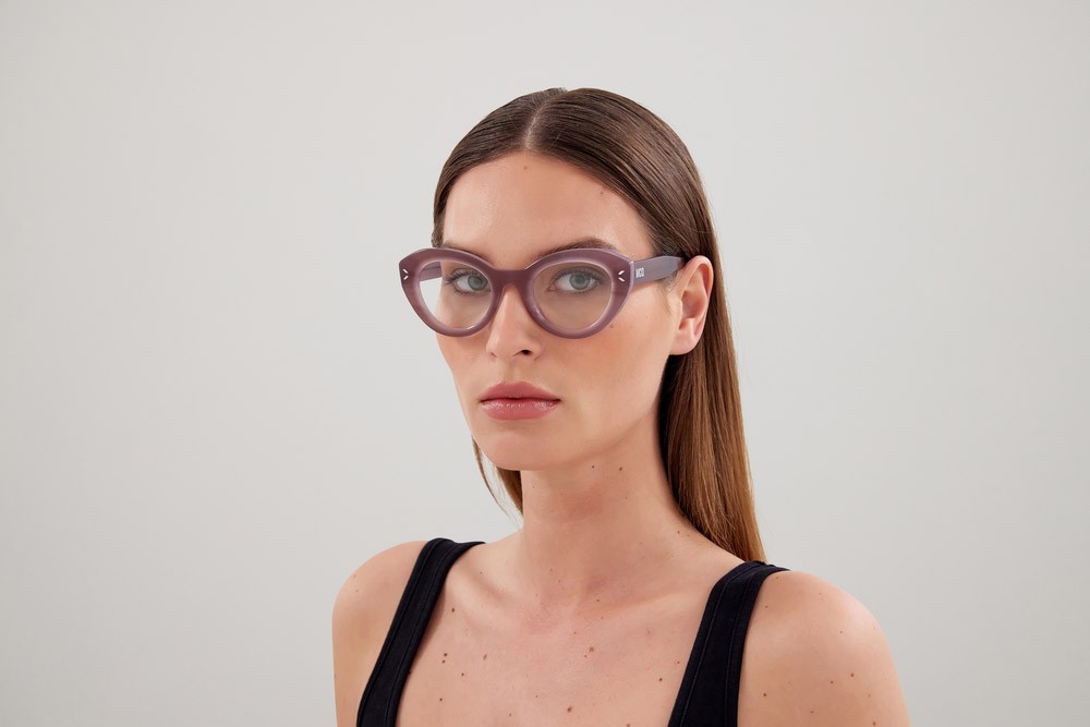 Eyeglasses McQ MQ0364O-003 color viola shape cat eye lenses trasparente