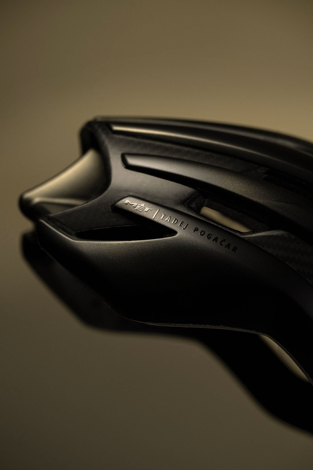 Bike helmets MET Trenta 3k Carbon Mips Tadej Pogačar Black Edition 3HM146 TP3 