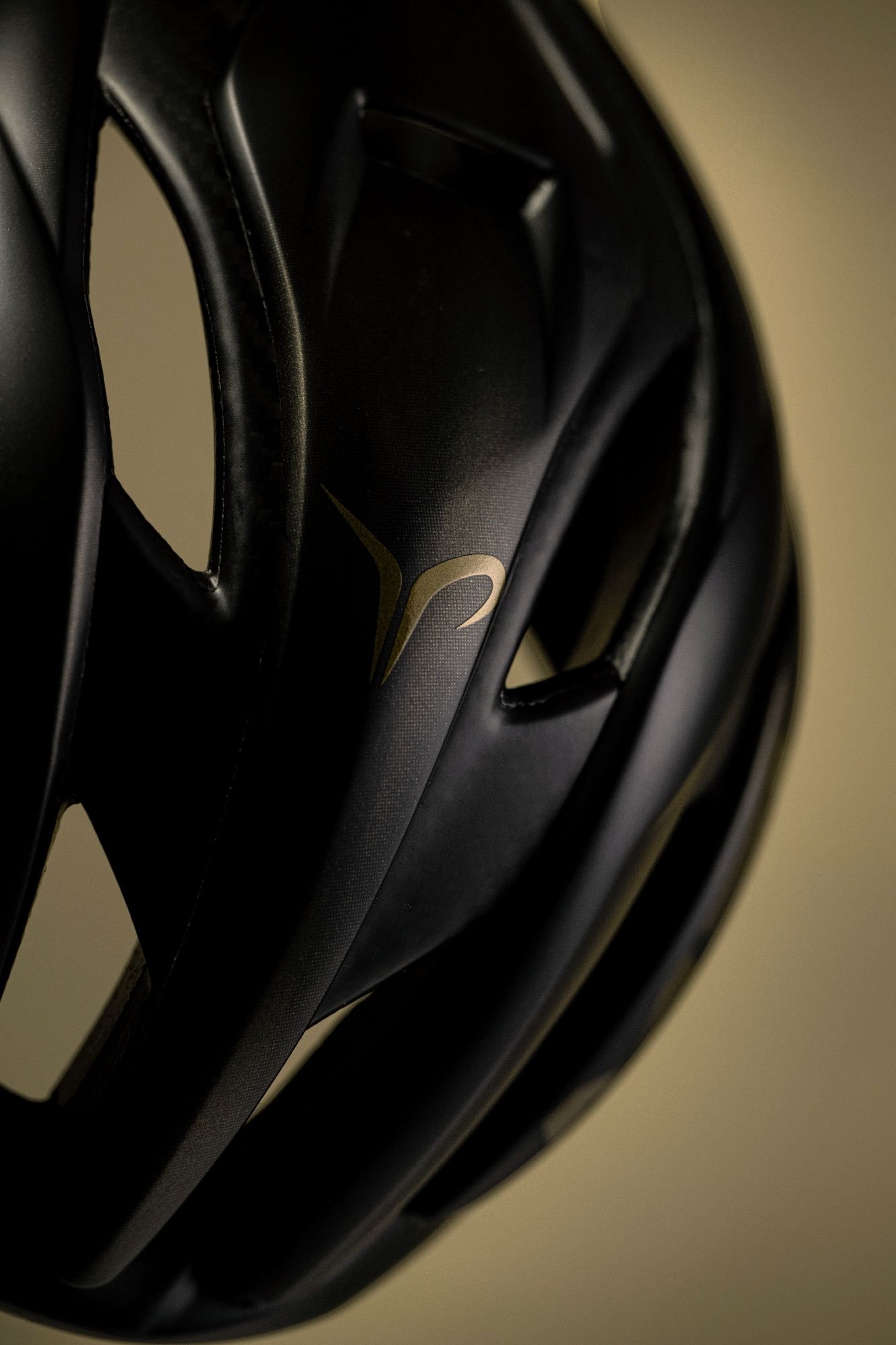 Bike helmets MET Trenta 3k Carbon Mips Tadej Pogačar Black Edition 3HM146 TP3 