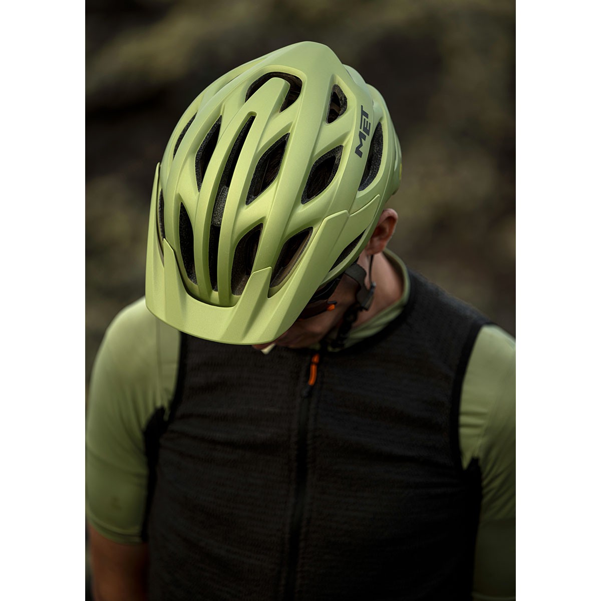 Caschi bici MET Veleno mips Wander Herbal 3HM142 WG1 