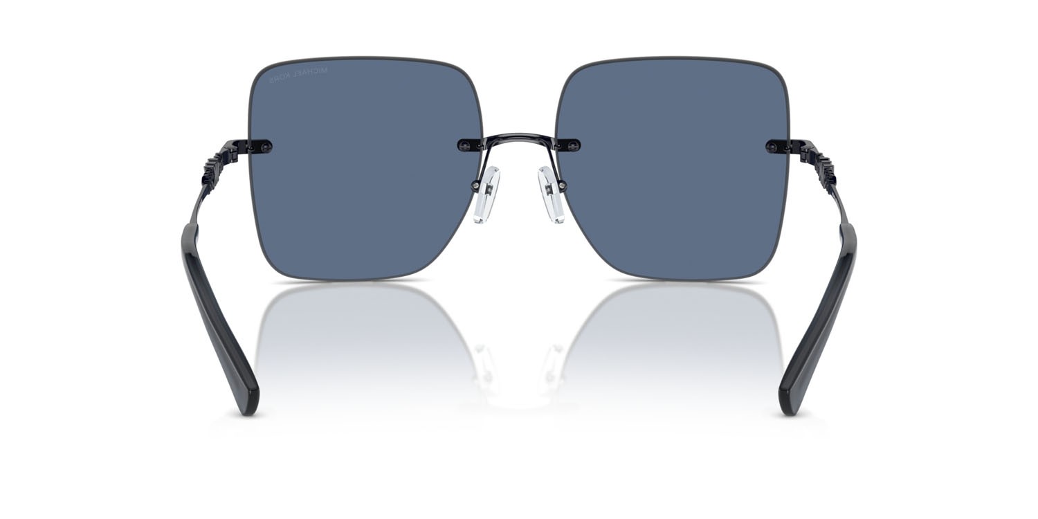 Occhiali da sole Michael Kors Québec MK 1150 (189580) colore blu navy tinta unita forma quadrato lenti blu navy tinta unita