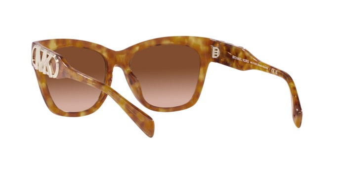 Occhiali da sole Michael Kors Empire Square MK 2182U (32883B) colore ambra tartarugato forma farfalla lenti ambra sfumato