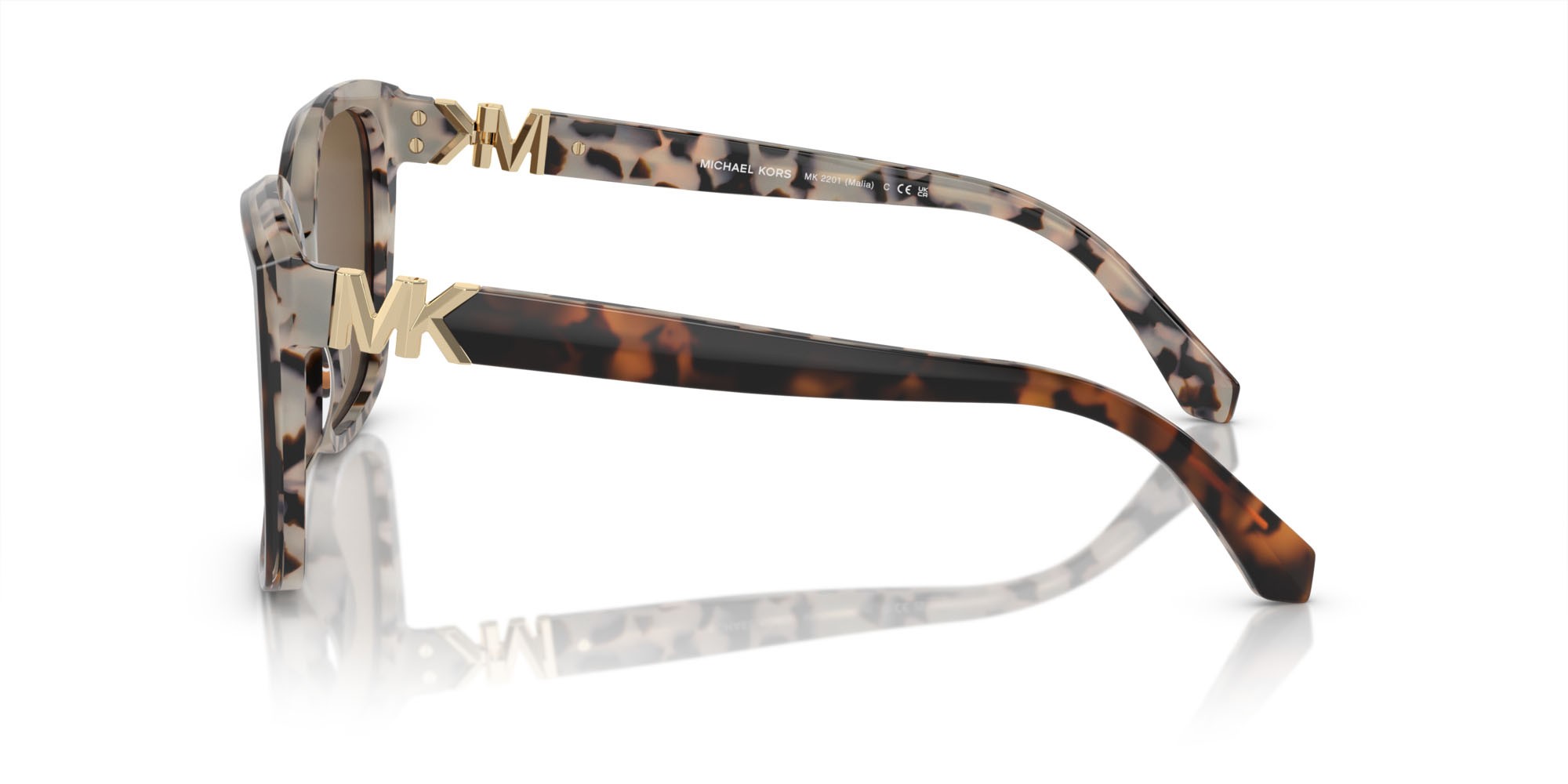 Occhiali da sole Michael Kors Malia MK 2201 (395173) colore scuro tartarugato/panna tartarugato forma quadrato lenti marrone tinta unita