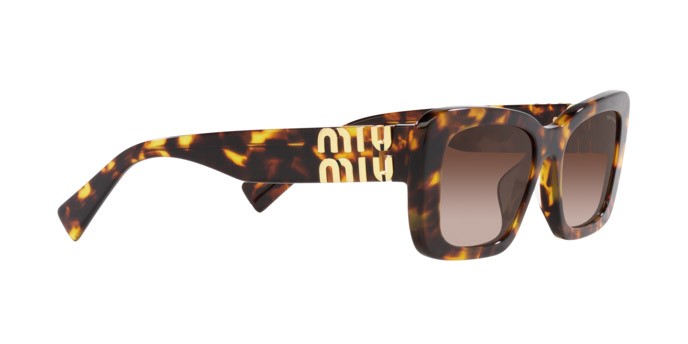 Occhiali da sole Miu Miu MU 07YS (VAU6S1) colore havana miele forma rettangolare lenti marrone sfumato
