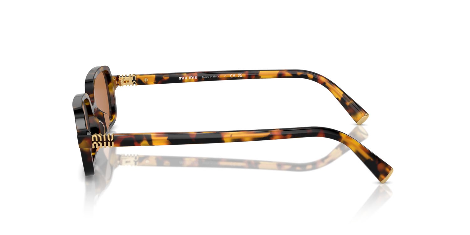 Occhiali da sole Miu Miu MU 11ZS (VAU2Z1) colore havana miele forma rettangolare lenti marrone