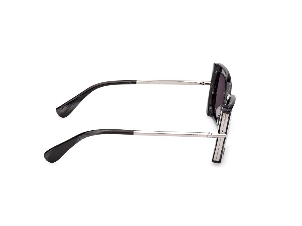 Occhiali da sole MaxMara Roquebrune MM0166 (63A) colore corno nero / rutenio scuro lucido forma farfalla lenti fumo 