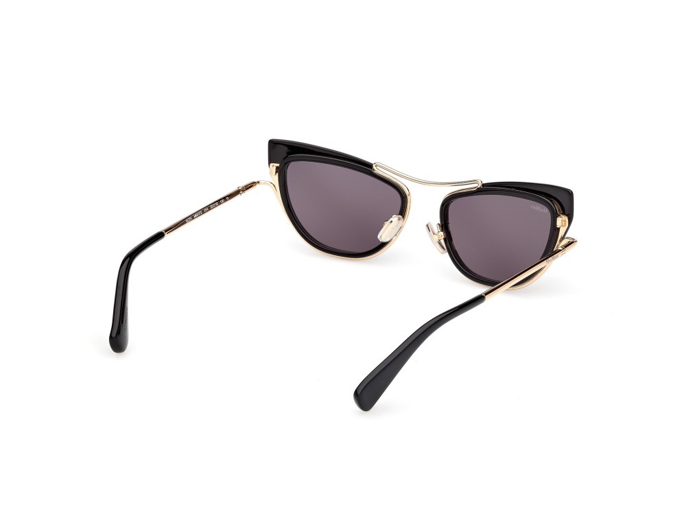 Occhiali da sole MaxMara Ruth MM0172 (01A) colore nero lucido / oro pallido lucido forma cat eye lenti fumo