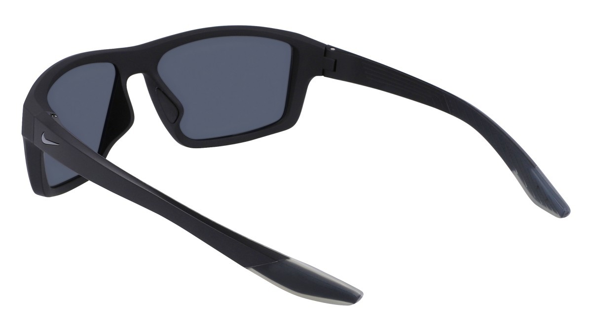 Sunglasses Nike NIKE BRAZEN FURY NN IU8072X (011) color matte black/silver flash shape rectangle lenses dark gray