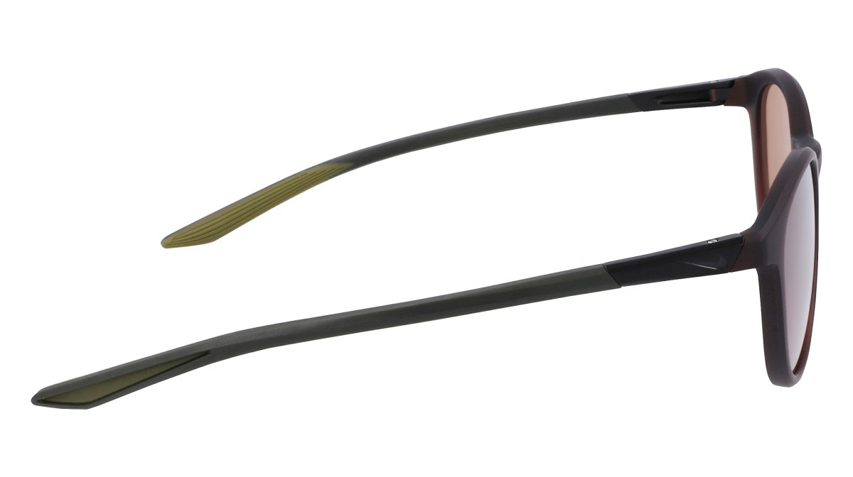 Occhiali da sole Nike NIKE EVOLUTION E DZ7361 (220) colore matte brown basalt/course tint forma rotondo lenti course tint