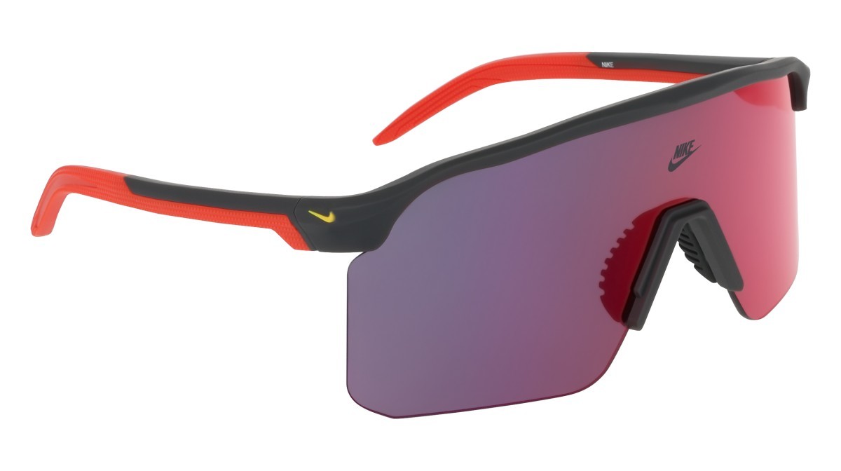 Occhiali da sole Nike NIKE EXPEDITION SHIELD IB6562X (200) colore matte dark smoke grey /red mir forma mask lenti grey w/ red mirror (max+)