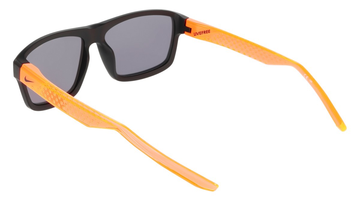 Sunglasses Nike NIKE LIVEFREE TEMPO N IU8040X (011) color matte black / chrome mirror shape rectangular lenses grey with silver flash