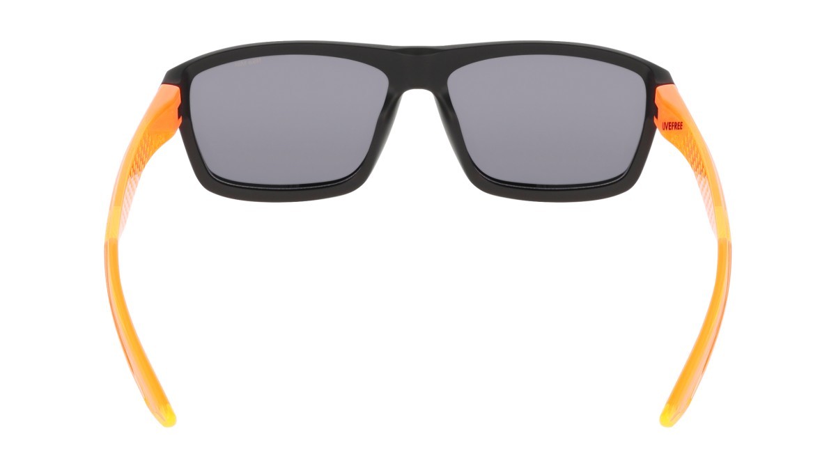 Sunglasses Nike NIKE LIVEFREE TEMPO N IU8040X (011) color matte black / chrome mirror shape rectangular lenses grey with silver flash