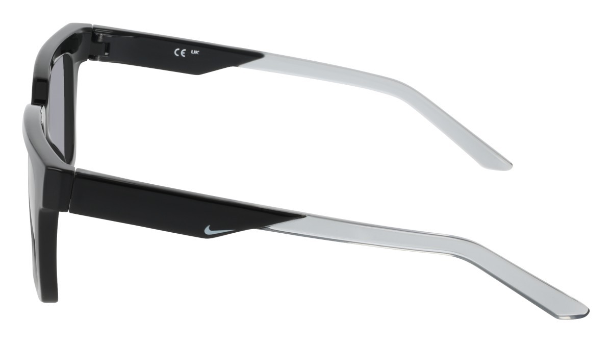 Occhiali da sole Nike NIKE TIDE COSMIC IB3681X (010) colore black / grey forma quadrato lenti dark gray