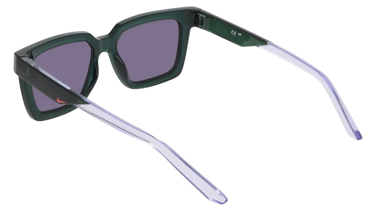Occhiali da sole Nike NIKE TIDE COSMIC IB3681X (300) colore vintage green / violet forma quadrato lenti purple