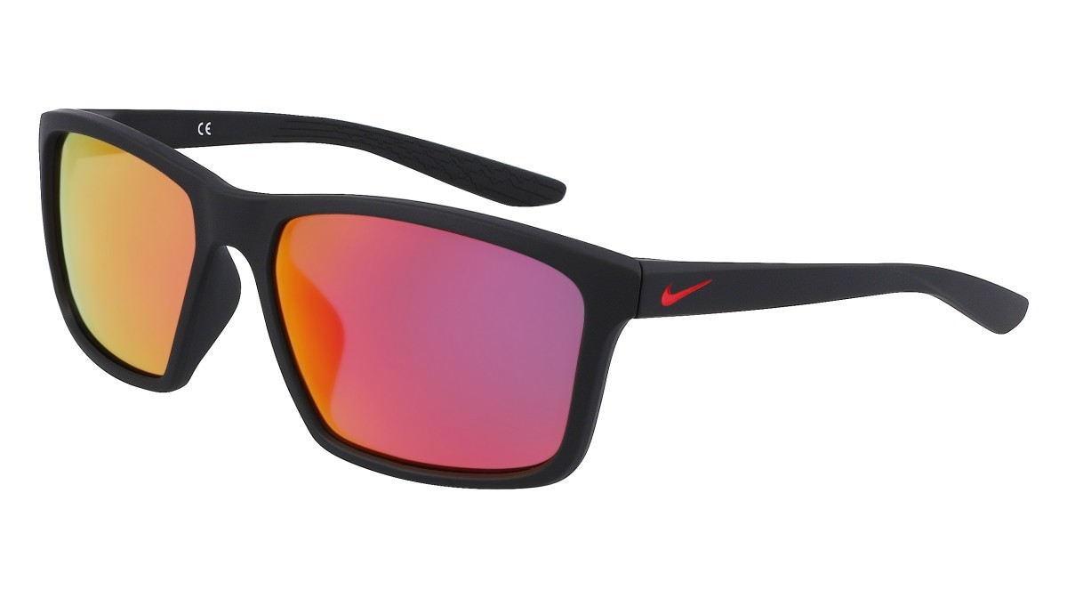 Sonnenbrillen Nike NIKE VALIANT M NN IU3333X (016) farbe matte black/grey/infrared form quadratisch gläser infrared mirror (grey)