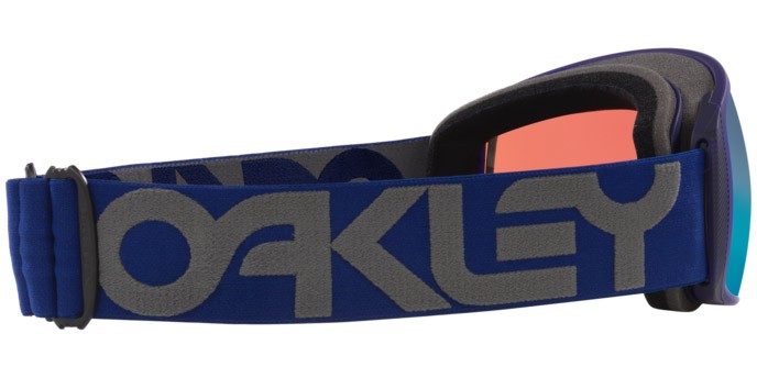 Skibrillen und Snowboard masken Oakley Flight Tracker L OO 7104 (710470) farbe blu navy opaco form maske gläser prizm snow sapphire iridium