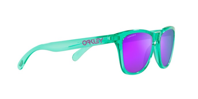 Sonnenbrillen Oakley Frogskins OO 9013 (9013J8) farbe translucent celeste form quadratisch gläser prizm violet