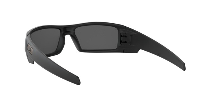 Sonnenbrillen Oakley Gascan OO 9014 (901443) farbe matte black form rechteckig gläser prizm black