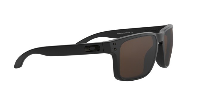 Occhiali da sole Oakley Holbrook OO 9102 (9102D7) colore matte black forma quadrato lenti prizm tungsten polarized