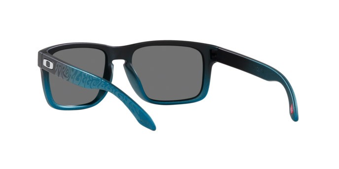 Sonnenbrillen Oakley Holbrook OO 9102 (9102X9) farbe tld blue fade form quadratisch gläser prizm black