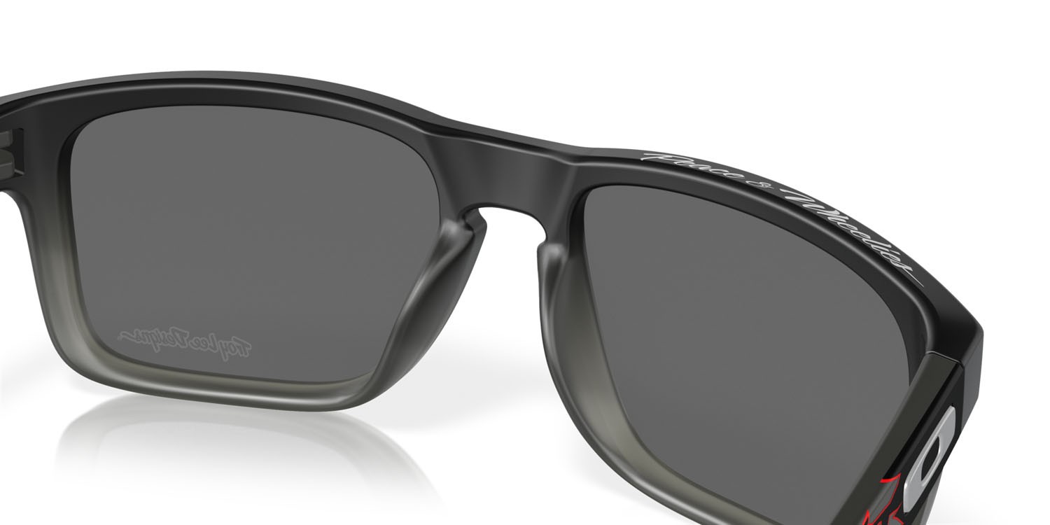 Sunglasses Oakley Holbrook Troy Lee Designs OO 9102 (9102Z0) color troy lee designs black fade shape square lenses prizm black