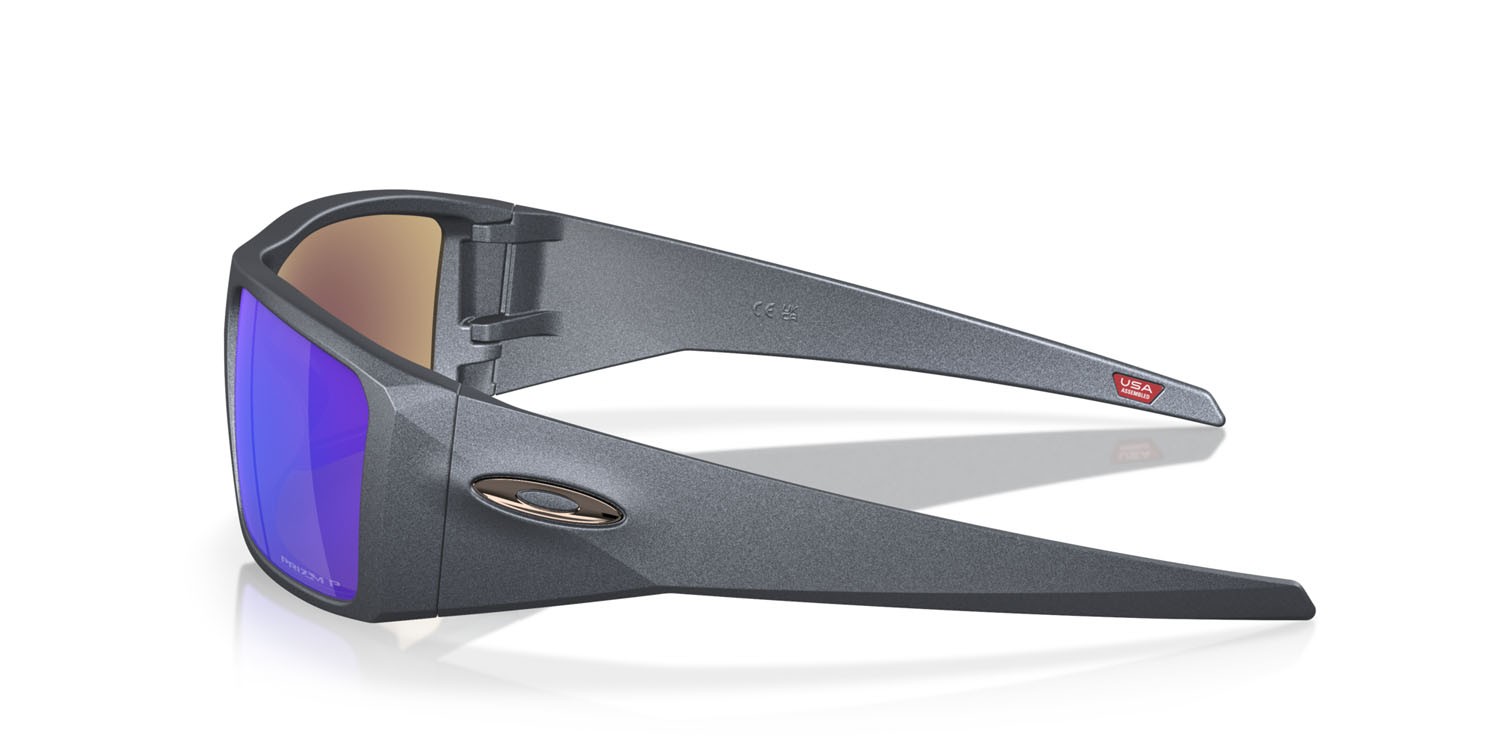 Occhiali da sole Oakley Heliostat OO 9231 (923113) colore acciaio blu forma rettangolare lenti prizm sapphire polarized