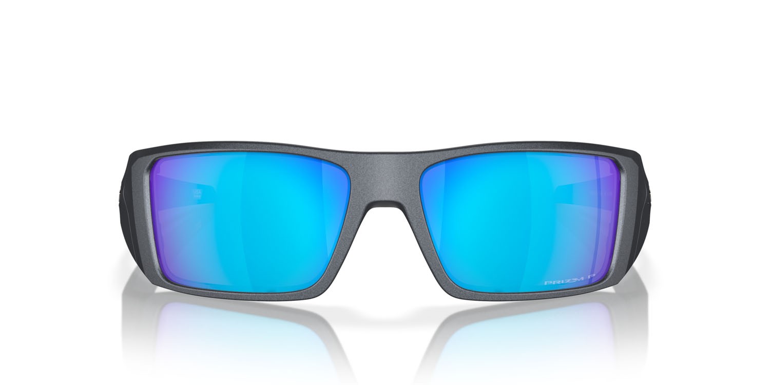Occhiali da sole Oakley Heliostat OO 9231 (923113) colore acciaio blu forma rettangolare lenti prizm sapphire polarized