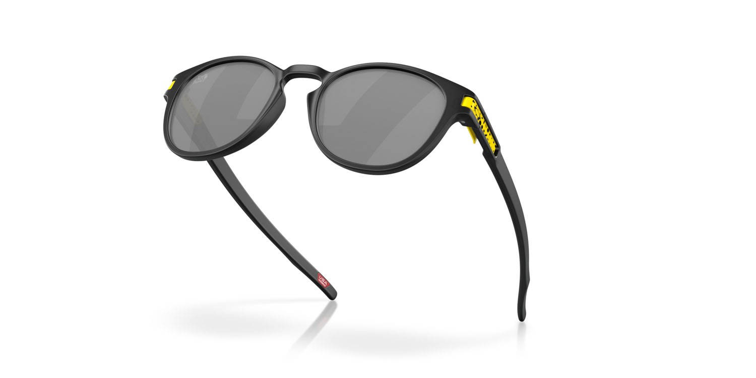 Sonnenbrillen Oakley Latch Tour de France OO 9265 (926569) farbe black ink opaco form rund gläser prizm black