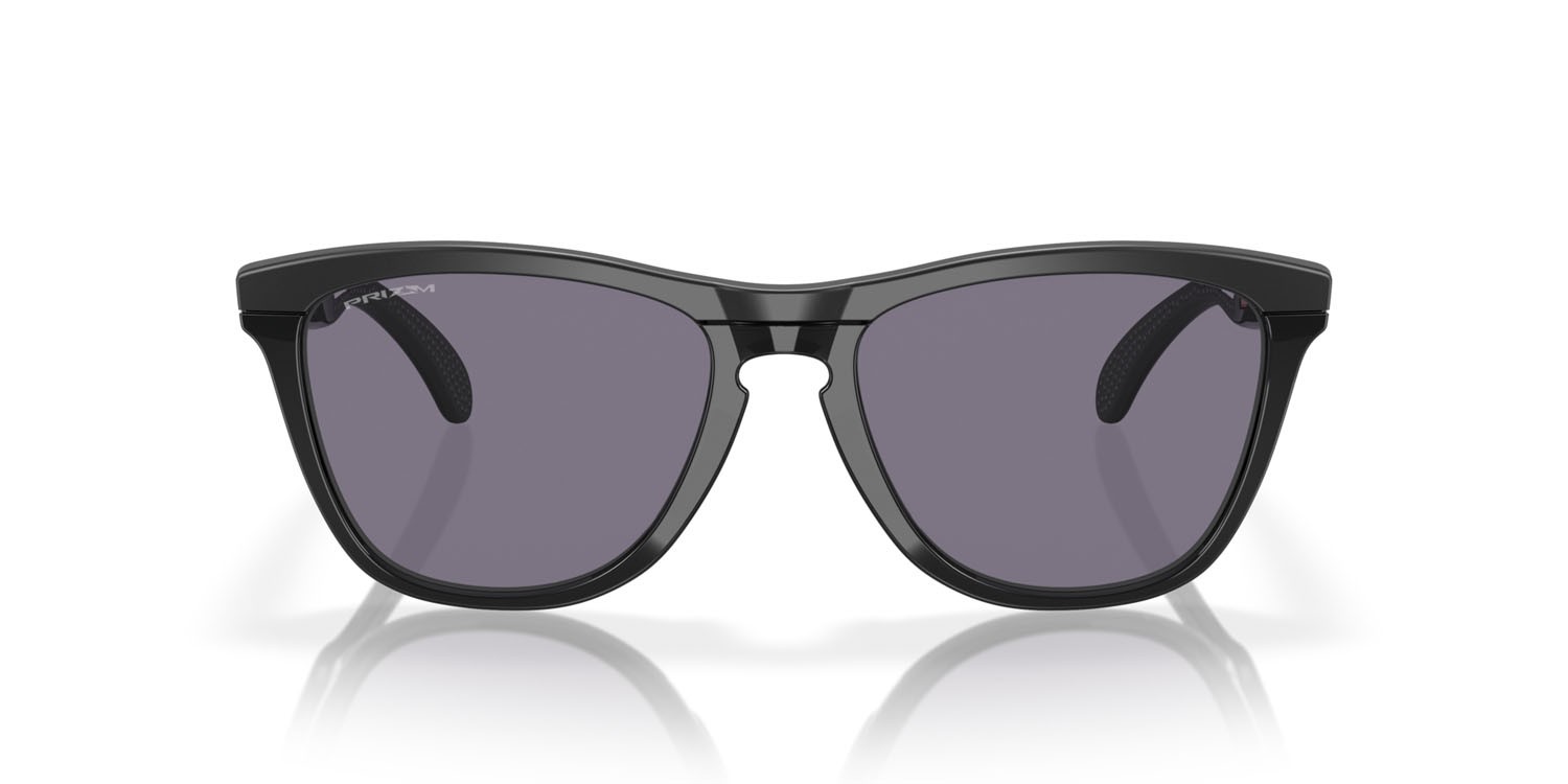 Occhiali da sole Oakley Frogskins Range OO 9284 (928411) colore nero opaco forma quadrato lenti prizm grey