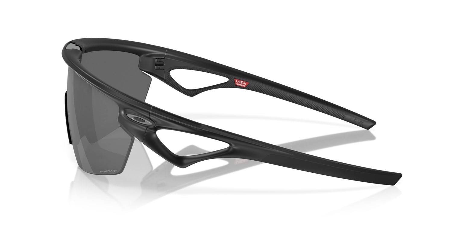 Sonnenbrillen Oakley Sphaera OO 9403 (940301) farbe nero opaco form maske gläser prizm black polarized